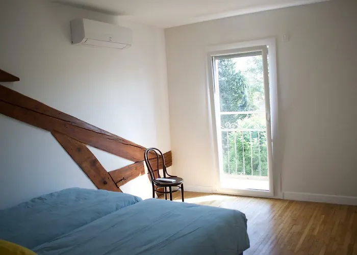 Art ベッド・アンド・ブレックファスト 3*